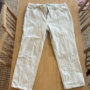 Abercrombie & Fitch White 90s straight leg Ultra high rise jeans